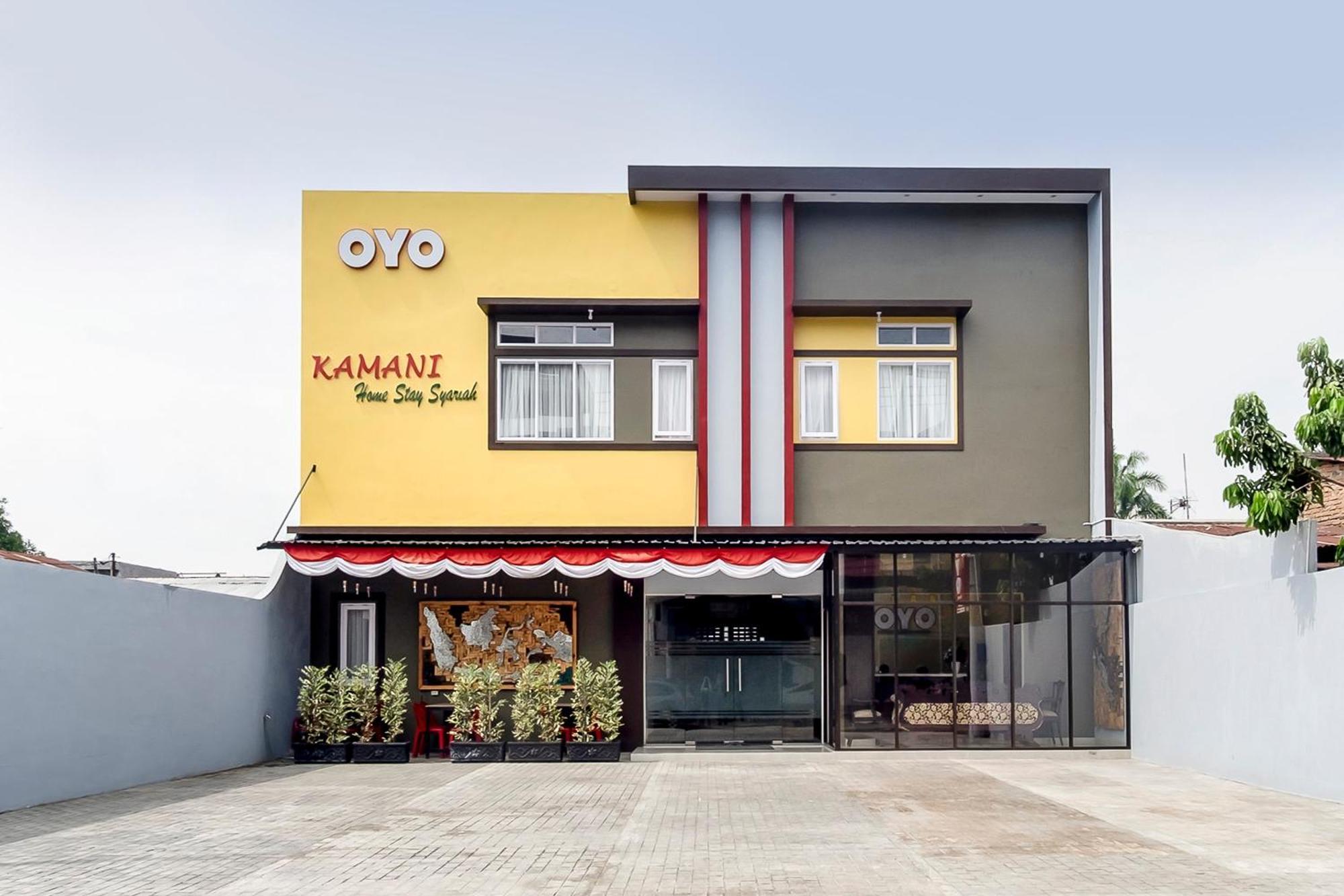 Super Oyo Capital O 873 Kamani Homestay Syariah Medan Esterno foto